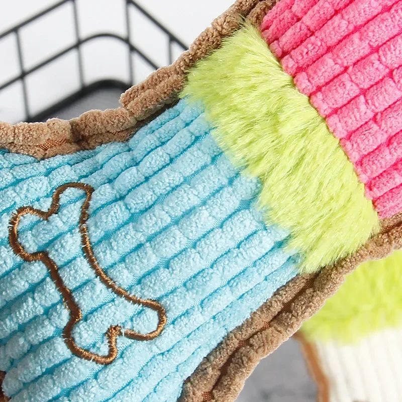Plüsch Quietschspielzeug für Hunde – Kauen, Beißen & Spaß