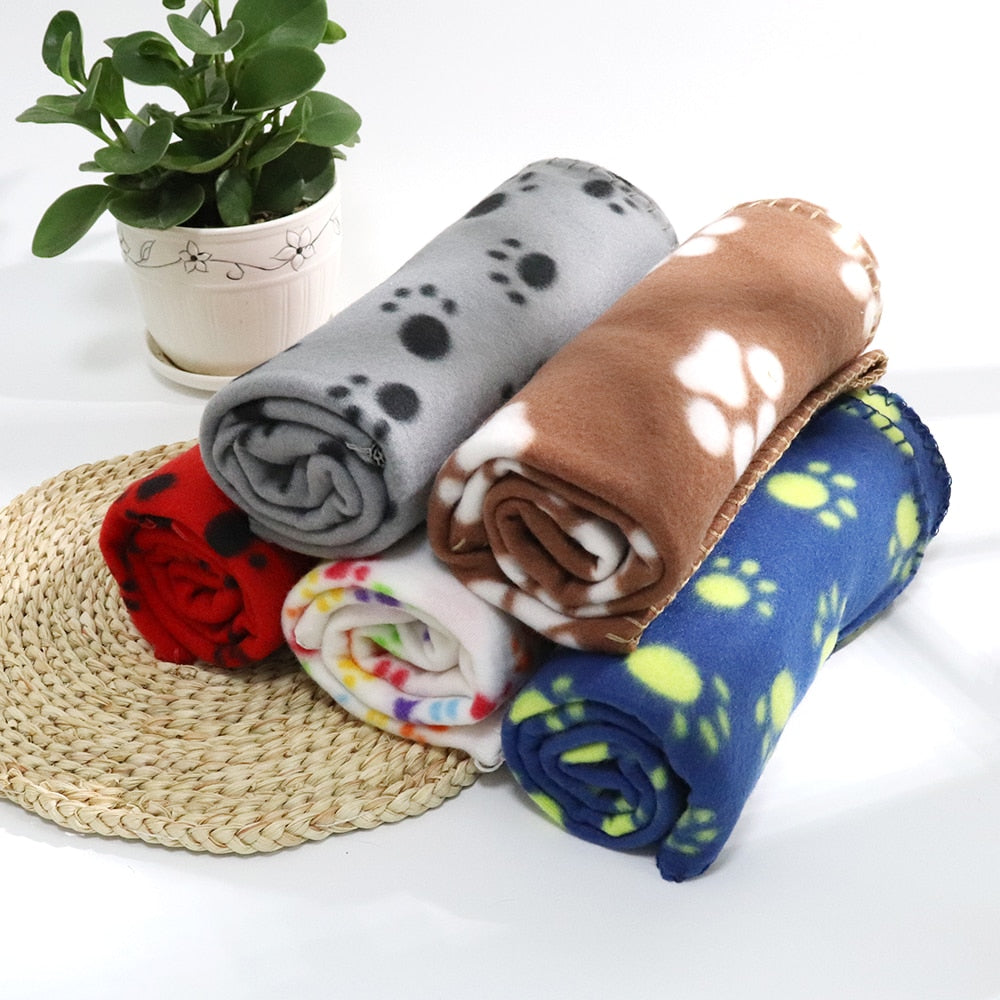 Fleece-Hundedecke mit Pfoten-Print – 5 Farben, 2 Größen
