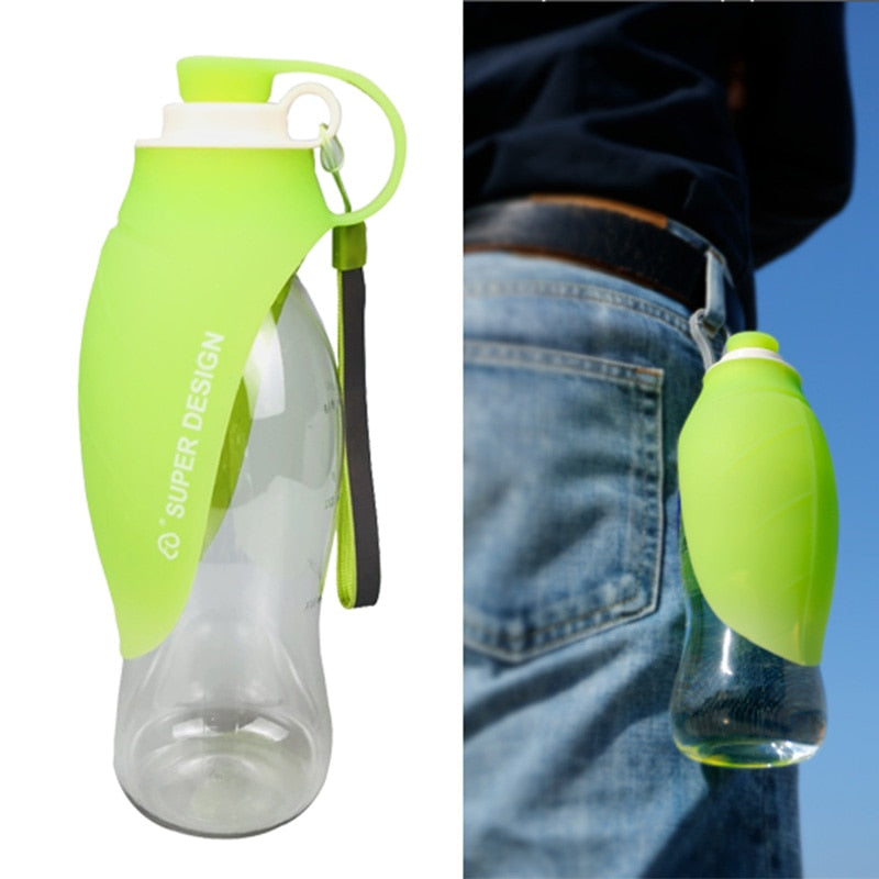 Tragbare Hundetrinkflasche 580ml – Silikon-Reisenapf mit Blattdesign für unterwegs