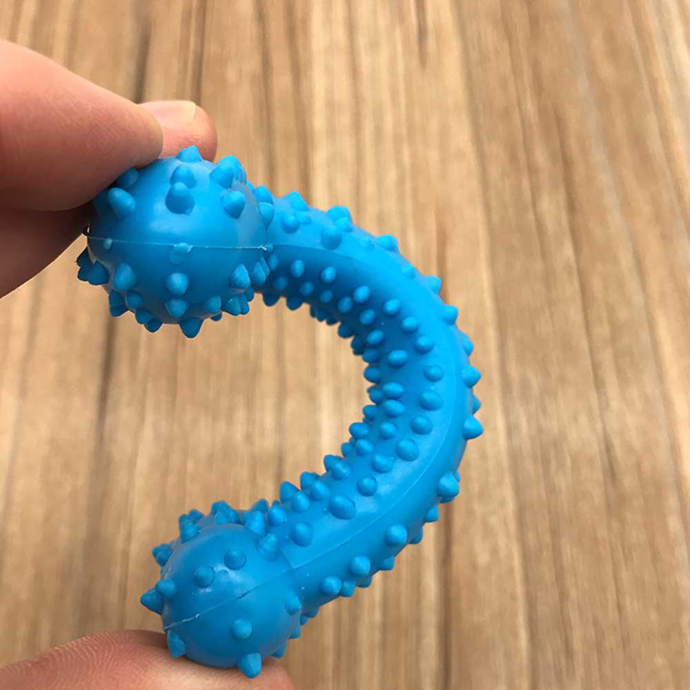 Gummi-Kauspielzeug mit Dornen fuer Hunde - Zahnpflege | Molartraining | 11x4 cm | Beissresistent