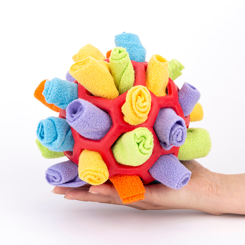 Schnüelball für Hunde – Fleece, Leckerli-Versteck & Nasenarbeit