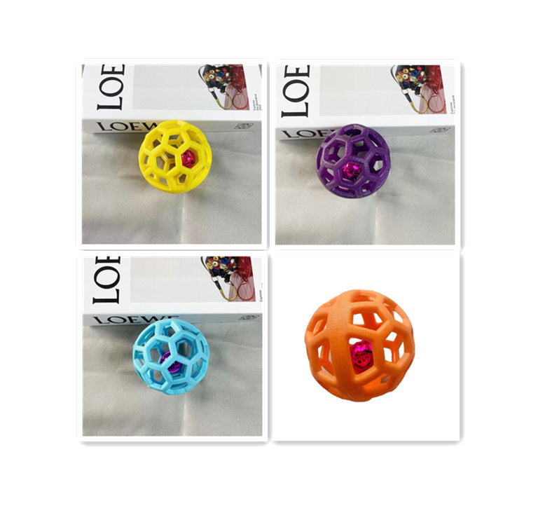TPR Kauball für Hunde – mit & ohne Glöckchen (9 cm, 4 Farben)