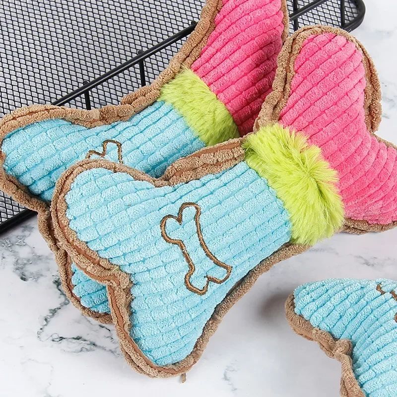 Plüsch Quietschspielzeug für Hunde – Kauen, Beißen & Spaß