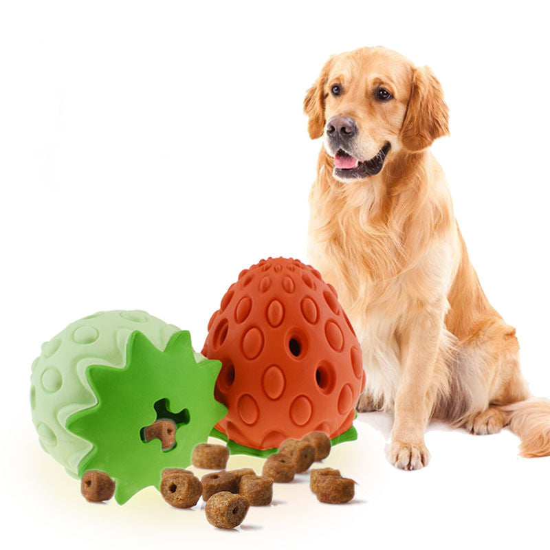 Erdbeer-Leckerli-Ball für Hunde – Gummi, bissfest & Futterspender