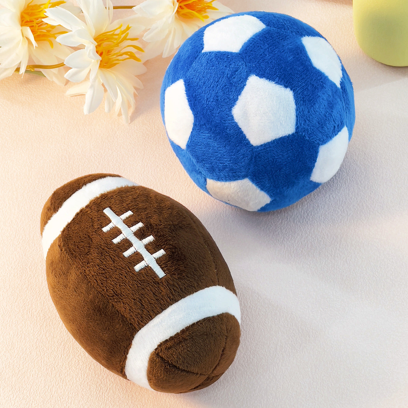 Plüsch-Sportball für Hunde – Fußball & Rugby zum Apportieren & Spielen